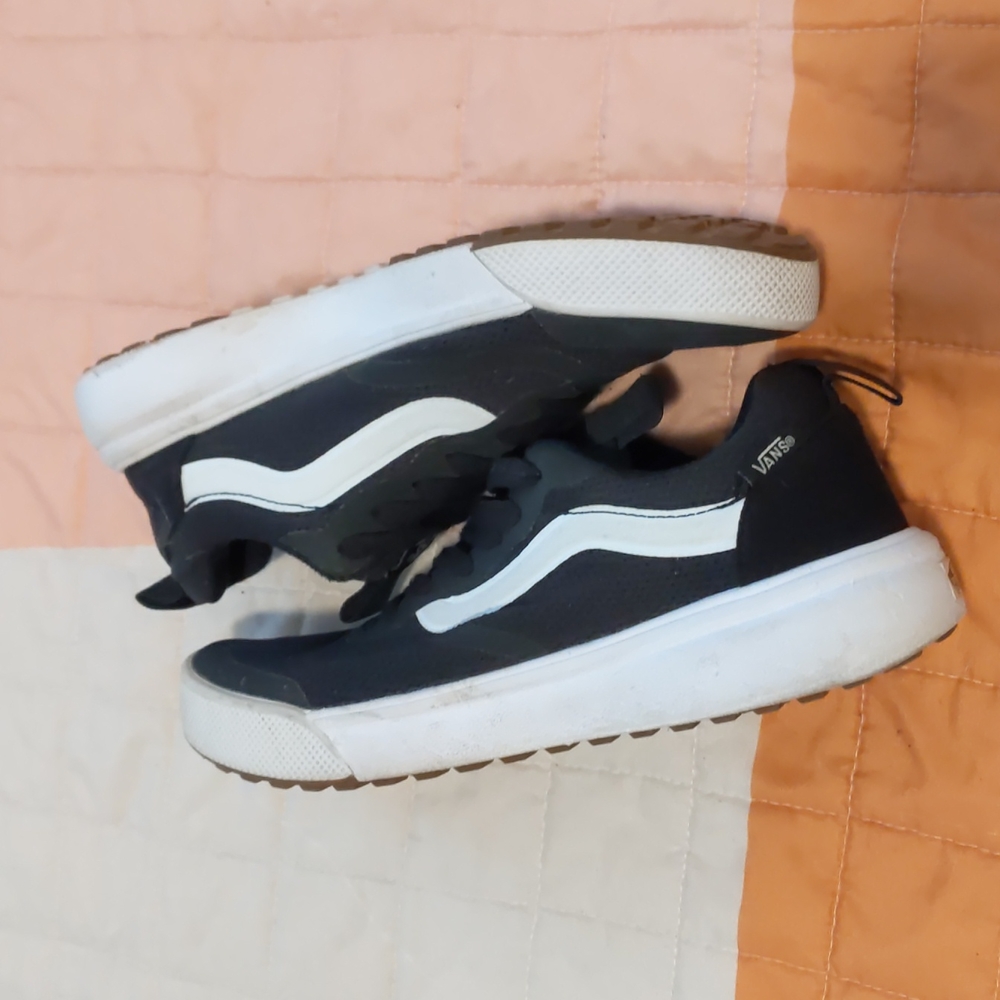 Vans Ultra Range